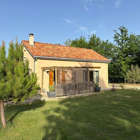 Gite Des Petites Fayes Sud La Douze Exteriör bild